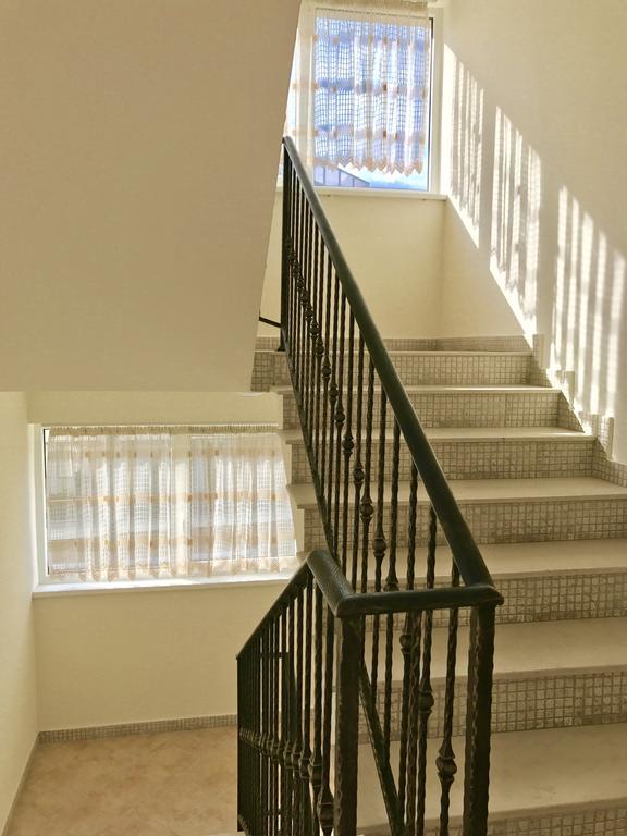Villa Livia Boutique Apartments Ravda Kültér fotó