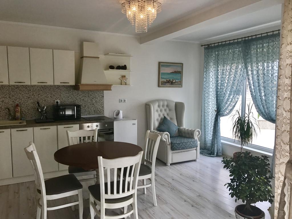 Villa Livia Boutique Apartments Ravda Kültér fotó